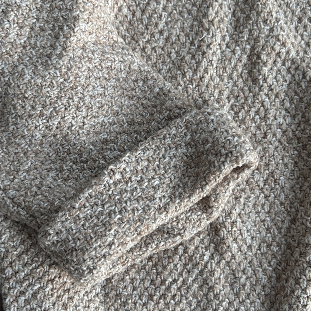 NEW Cardigan🤍💫 - Picture 3 of 7